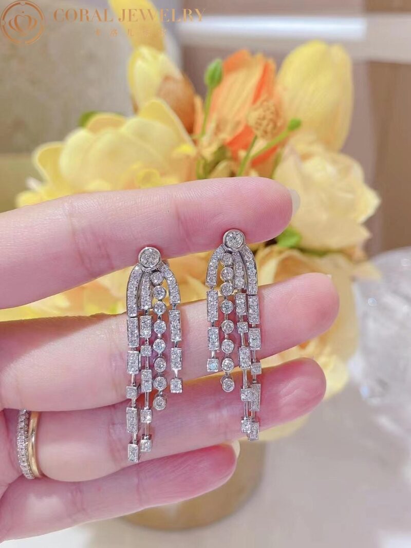 Chanel 1932 Fontaine J4121 Earrings in 18k White Gold and Diamonds 5