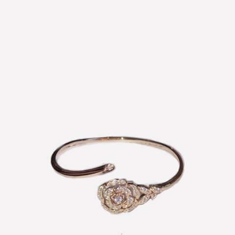 Chanel Bouton de Camélia J11178 Bracelet 18k Pink Gold Diamonds 1