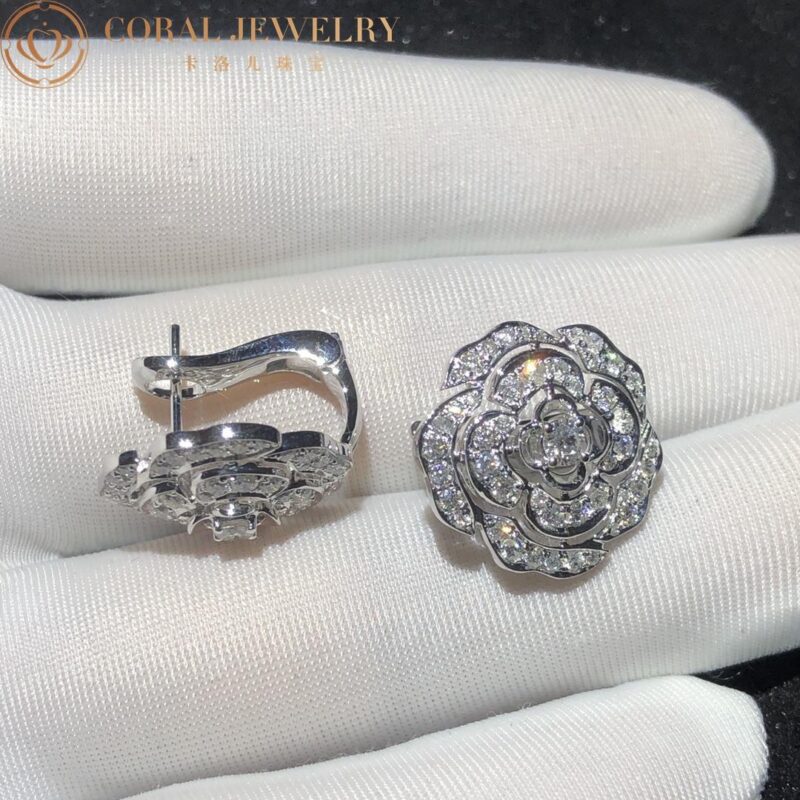 Chanel Bouton de J12072 Camélia Earrings 18k White Gold Diamonds 8