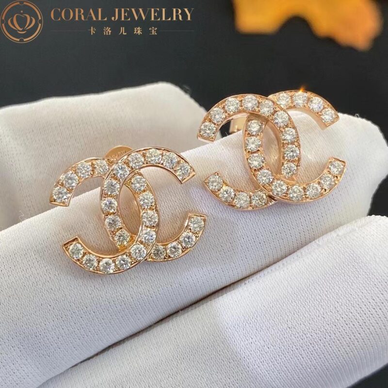 Chanel CC Logo Earrings Medium Version 18k Rose Gold Diamonds Earrings 2