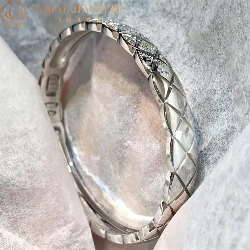 Chanel Coco Crush J11162 Bracelet Quilted Motif 18k White Gold Diamonds 6