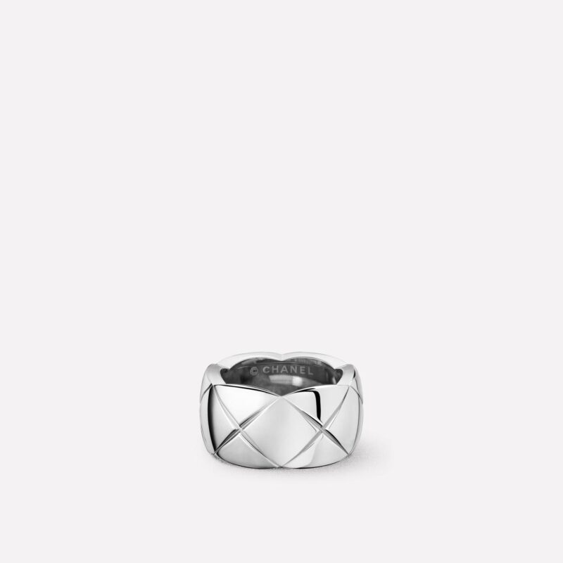 Chanel Coco Crush Ring J10573 Quilted Motif Large Version 18k White Gold 1