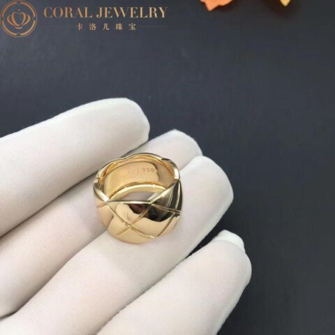 Chanel Coco Crush Ring J10574 Quilted Motif Large Version 18k Yellow Gold 5