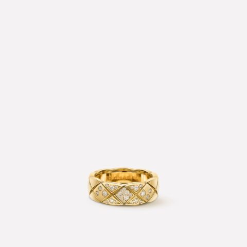 Chanel Coco Crush Ring J10864 Quilted Motif Small Version 18k Yellow Gold Diamonds 1