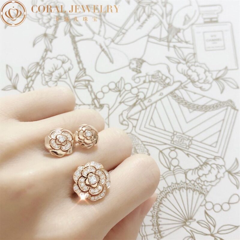 Chanel Extrait de Camélia Transformable Ring J11859 18k Pink Gold Diamonds 3