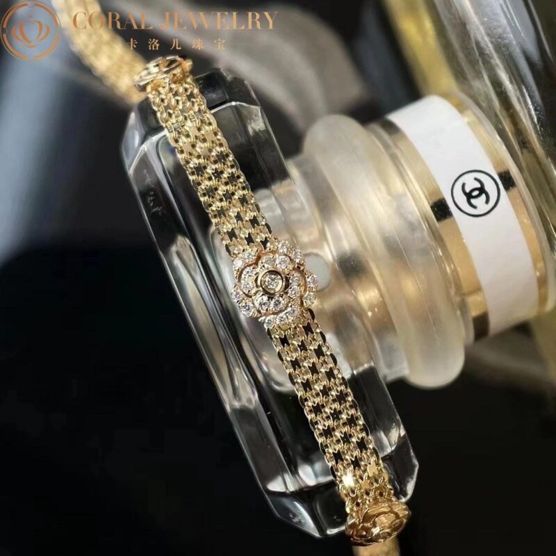 Chanel Impression de Camélia Bracelet 18k Yellow Gold Diamonds Bracelet 9