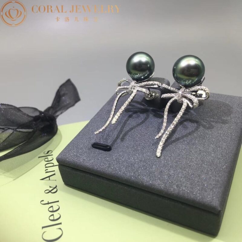 Chanel Ruban Earrings 18k White Gold Diamonds Black Pearl Earrings 3