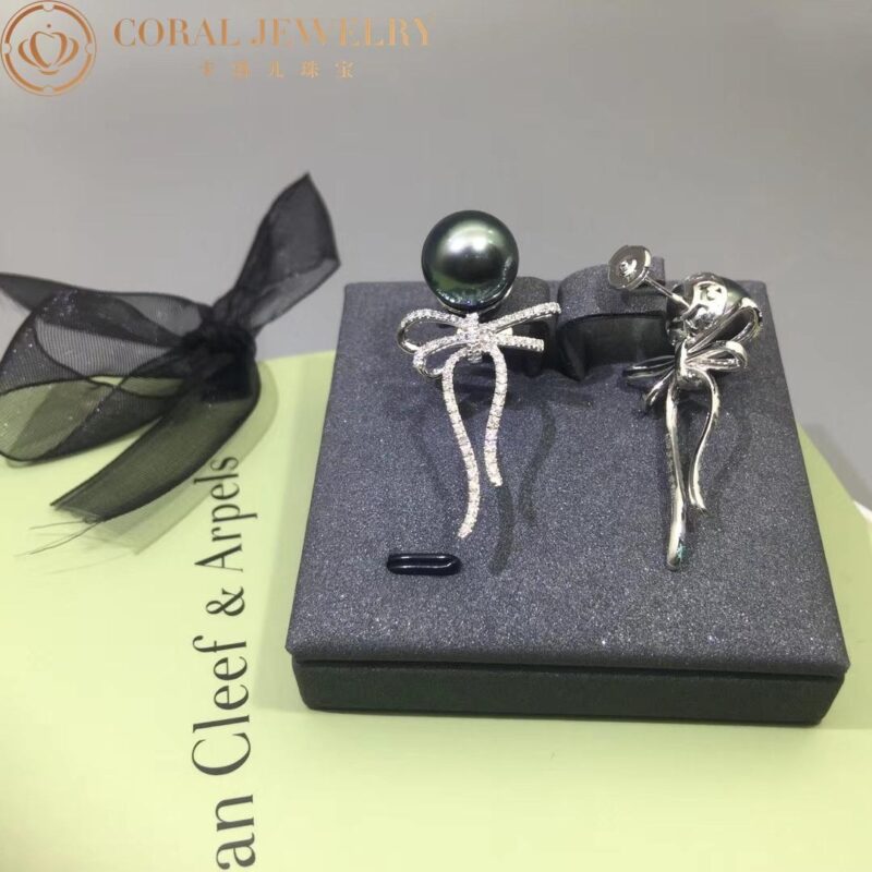 Chanel Ruban Earrings 18k White Gold Diamonds Black Pearl Earrings 2