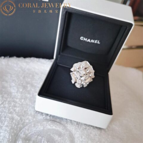 Chanel Sous Le Signe Du Lion J10757 Ring 18k White Gold Diamonds 5