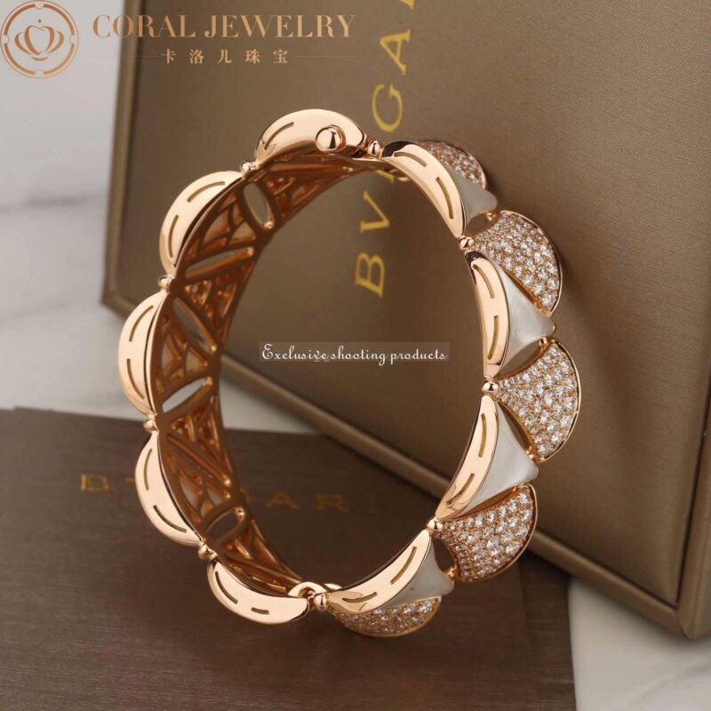Bulgari BR856837 Divas’ Dream Bracelet Rose Gold with Diamonds Mother of Pearl Bracelet 3