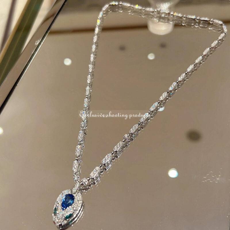 Bulgari Serpenti 355354 18 kt white gold necklace set with a blue sapphire emerald eyes and pavé diamonds 7