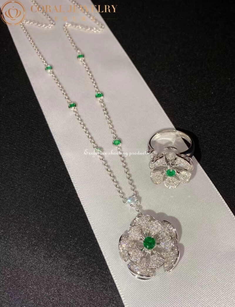 Bulgari Divas’ Dream 352626 Necklace White Gold Set Emeralds and Diamonds 2