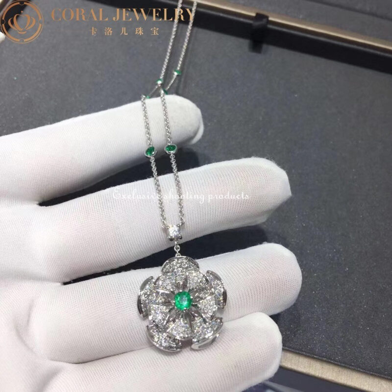 Bulgari Divas’ Dream 352626 Necklace White Gold Set Emeralds and Diamonds 10