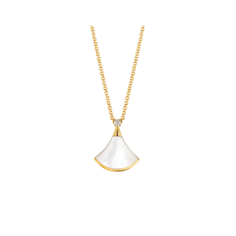 Bulgari Divas’ Dream 357510 Necklace Yellow Gold Mother-of-pearl and Diamonds 1