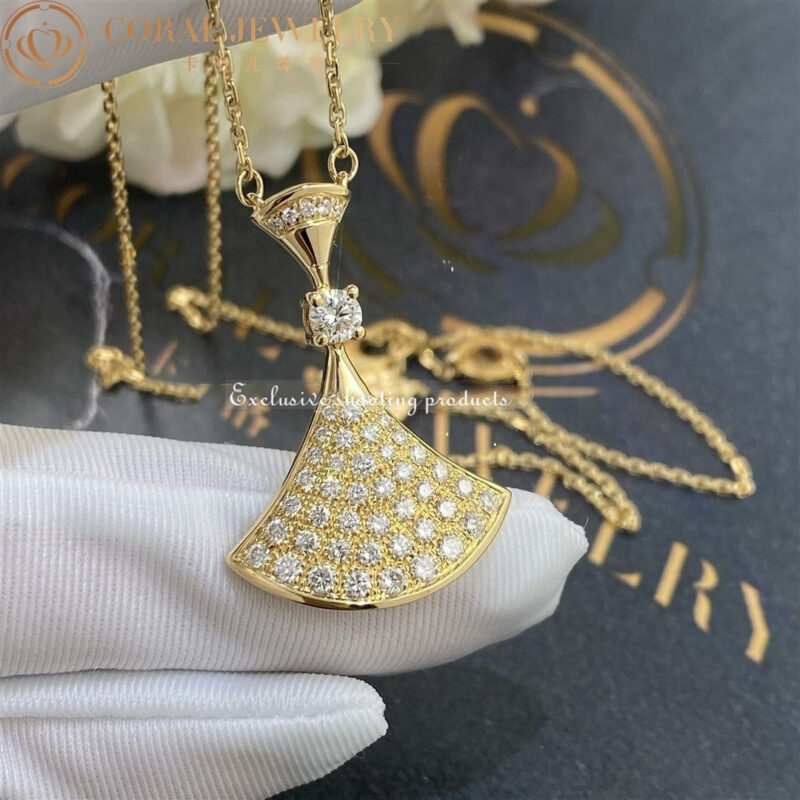 Bulgari Divas’ Dream 358121 Necklace Yellow Gold Set Diamonds 3