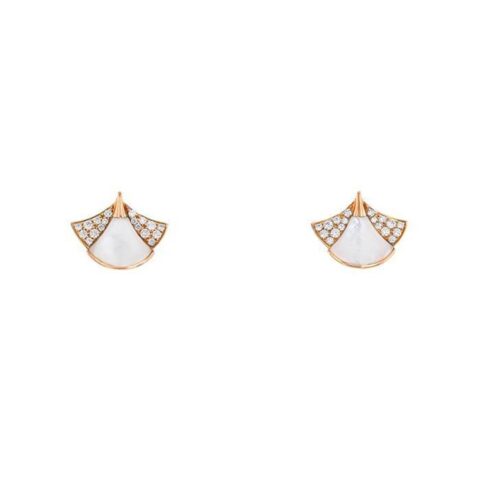 Bulgari Divas’ 350483 Dream small earrings in pink gold diamonds and mother of pearl OR857103 1