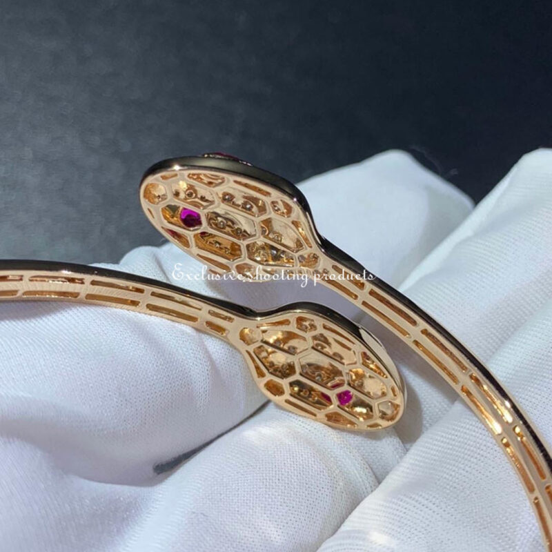 Bulgari Serpenti 356504 18 kt rose gold bracelet set with rubellite eyes and pavé diamonds 5