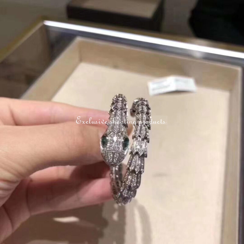 Bulgari Serpenti 356904 Diamond Snake Bangle Bracelet set with pavé diamonds in 18kw Rose gold 5
