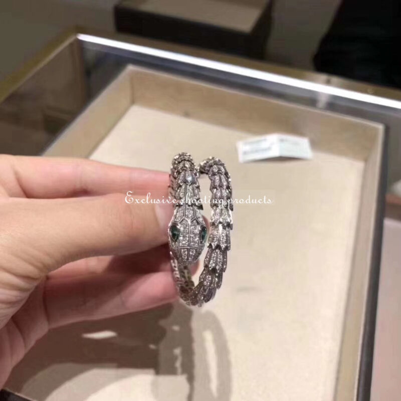 Bulgari Serpenti 356904 Diamond Snake Bangle Bracelet set with pavé diamonds in 18kw Rose gold 3