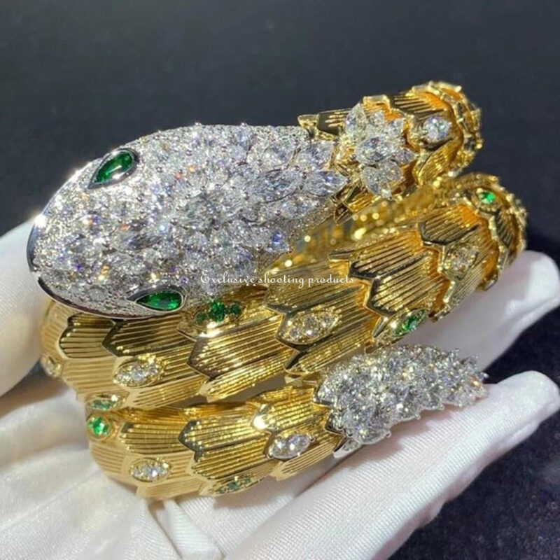 Bulgari Serpenti Gold Bracelet Diamond and Emerald Bracelet 7