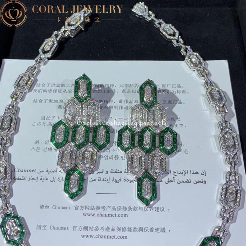 Bulgari Serpenti 262143 Seduttori White Gold and Diamond Earring 5
