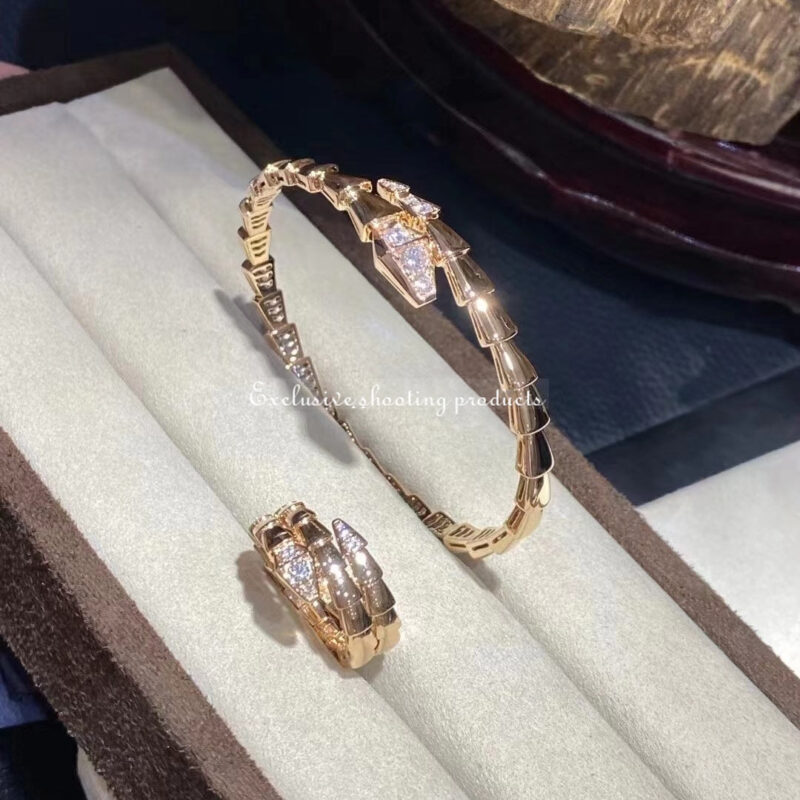 Bulgari 357822 Serpenti Viper 18 kt rose gold bracelet set with demi-pavé diamonds 2
