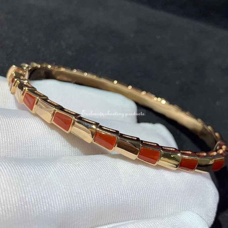 Bulgari BR858637 Serpenti Viper 18 kt rose gold thin bangle bracelet set with carnelian elements 6