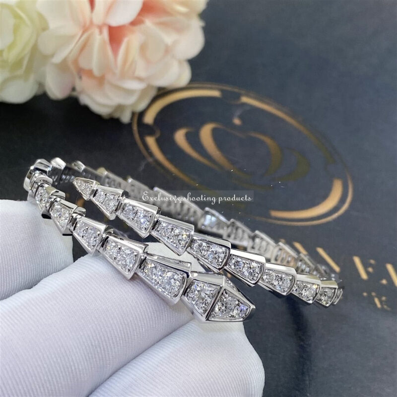 Bulgari 351844 Serpenti Viper one-coil slim bracelet in 18 kt white gold set with full pavé diamonds 2