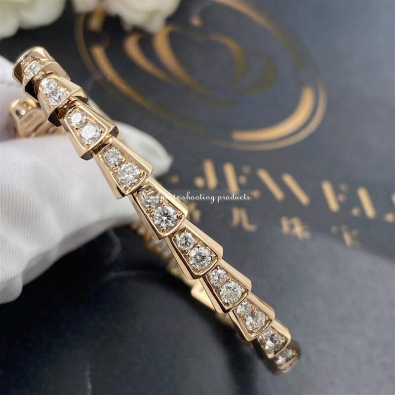 Bulgari Serpenti 353794 Viperone-coil thin bracelet in 18 kt rose gold and full pavé diamonds 8