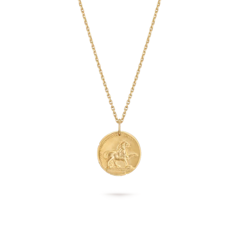 Van Cleef & Arpels VCARP7SO00 Zodiaque medal Leonis (Leo) Yellow gold 1
