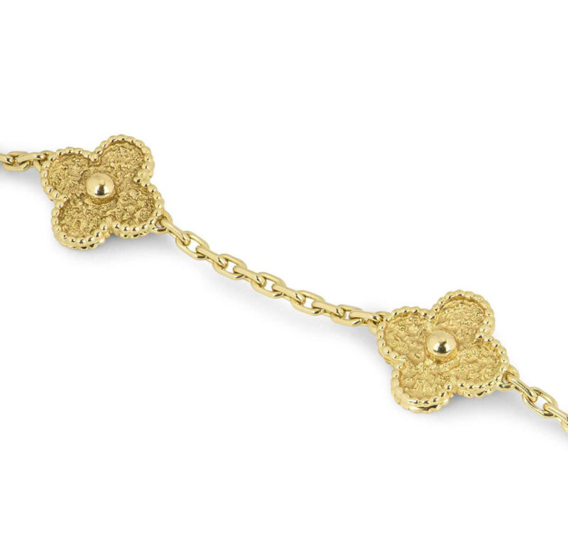 Van Cleef & Arpels necklace VCARO1ID00 Vintage Alhambra 10 motifs 18K yellow gold necklace 2