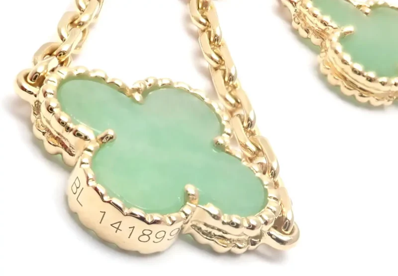 Van Cleef & Arpels Vintage Alhambra Necklace 10 Motifs Yellow Gold Jade Necklace VCARO3QJ00 2