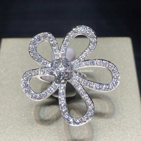 Van Cleef & Arpels VCARP05300 Flowerlace ring White gold Diamond 5