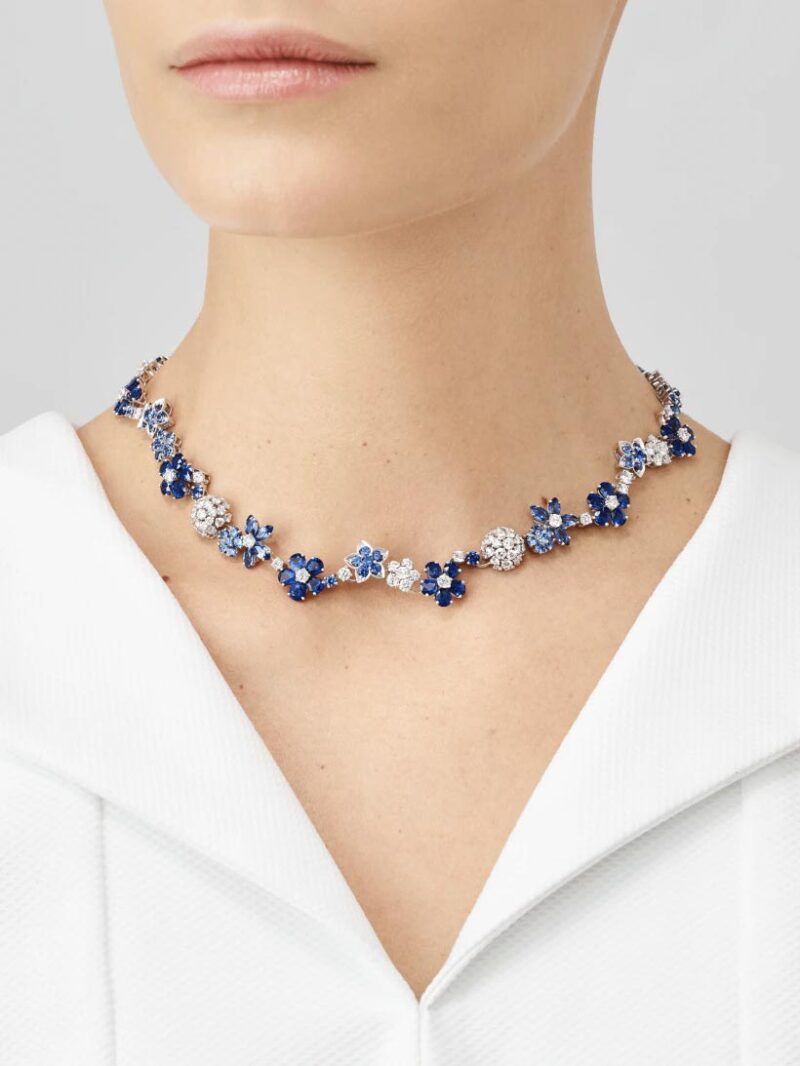 Van Cleef & Arpels VCARP05D00 Folie des Prés necklace White gold Diamond Sapphire necklace 3