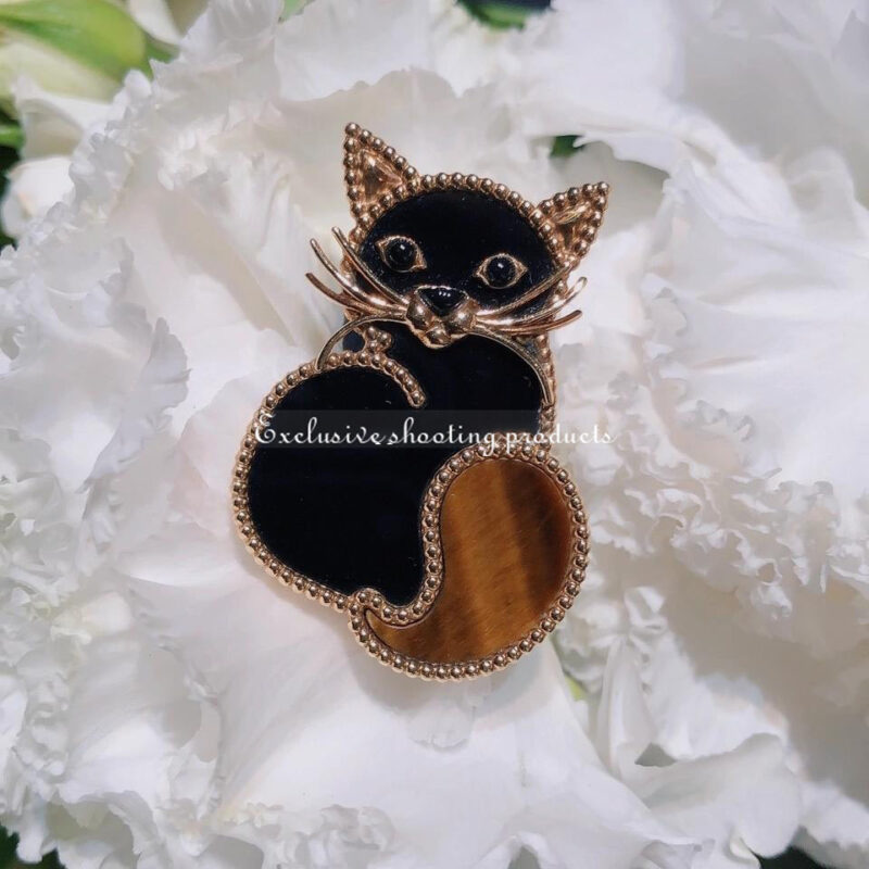 Van Cleef & Arpels VCARP7UM00 Lucky Animals Cat Clip Yellow gold Obsidian Onyx Clip 4