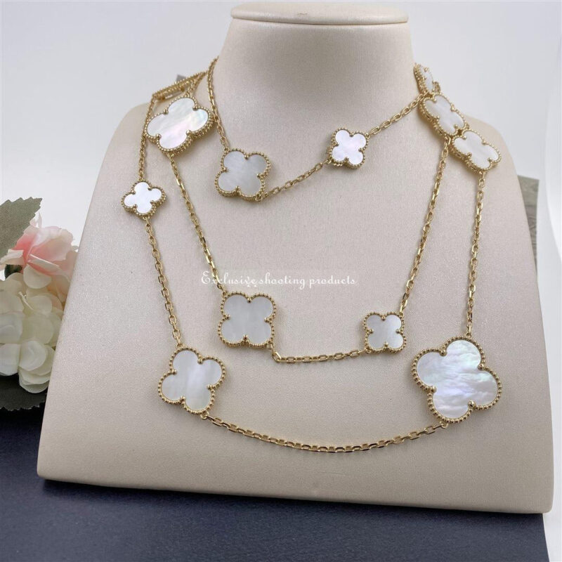 Van Cleef & Arpels VCARD79300 Magic Alhambra Long Necklace 16 Motifs Yellow Gold Mother-of-pearl Necklace 4