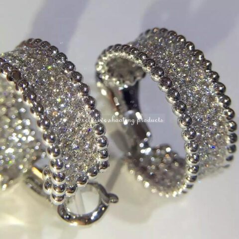 Van Cleef & Arpels VCARO2IY00 Perlée Diamonds hoop earrings 3 rows White gold Diamond earrings 7