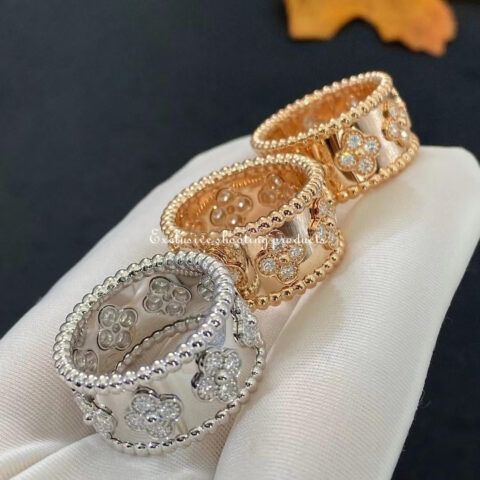 Van Cleef & Arpels VCARO9LP00 ring Perlée clovers White gold Diamond ring 9