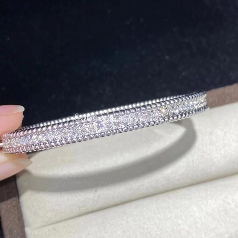 Van Cleef & Arpels VCARP27J00 Perlée diamonds bracelet 1 row White gold Diamond bracelet 9