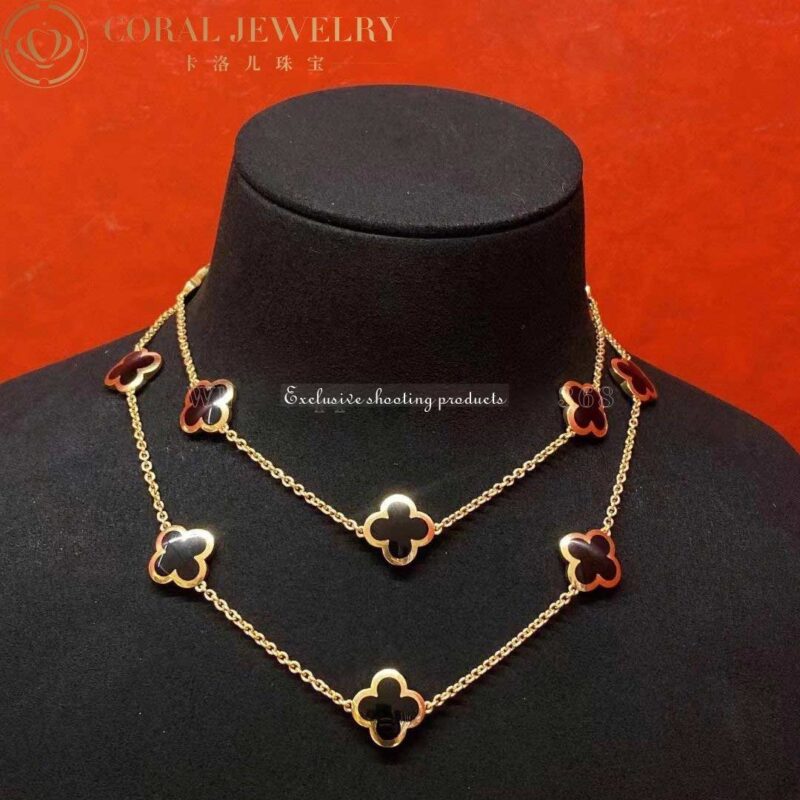 Van Cleef & Arpels VCARB13700 Pure Alhambra long necklace 14 motifs Yellow gold Onyx necklace 7