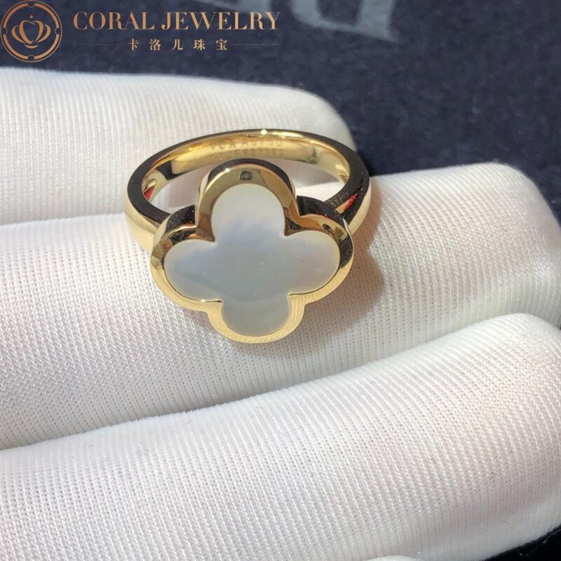 Van Cleef & Arpels VCARA35900 Pure Alhambra ring Yellow gold Mother-of-pearl ring 8