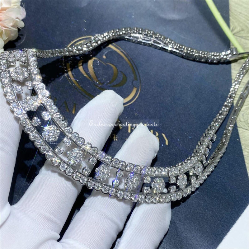 Van Cleef & Arpels VCARO3RI00 Snowflake Necklace Platinum Diamond Necklace 13