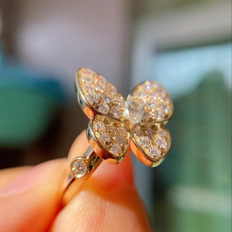 Van Cleef & Arpels VCARP3DQ00 Two Butterfly ring Yellow gold Diamond ring 8