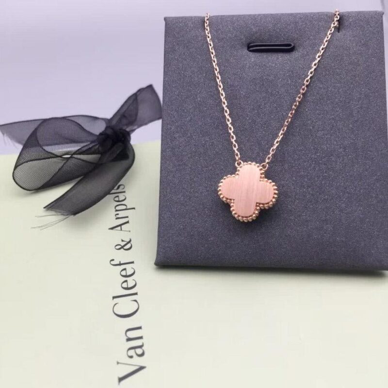 Van Cleef & Arpels Vintage Alhambra 2015 Holiday Necklace Rose Gold Pink Ceramic Necklace 4