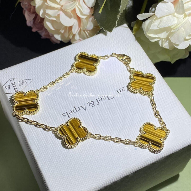 Van Cleef & Arpels VCARD35600 Vintage Alhambra bracelet 5 motifs Yellow gold Tiger Eye bracelet 6