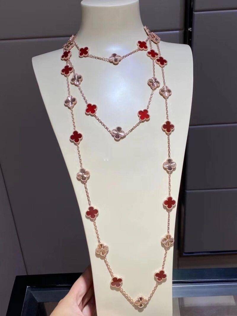 Van Cleef & Arpels VCARP7RO00 Vintage Alhambra long necklace 20 motifs Rose gold Carnelian 16
