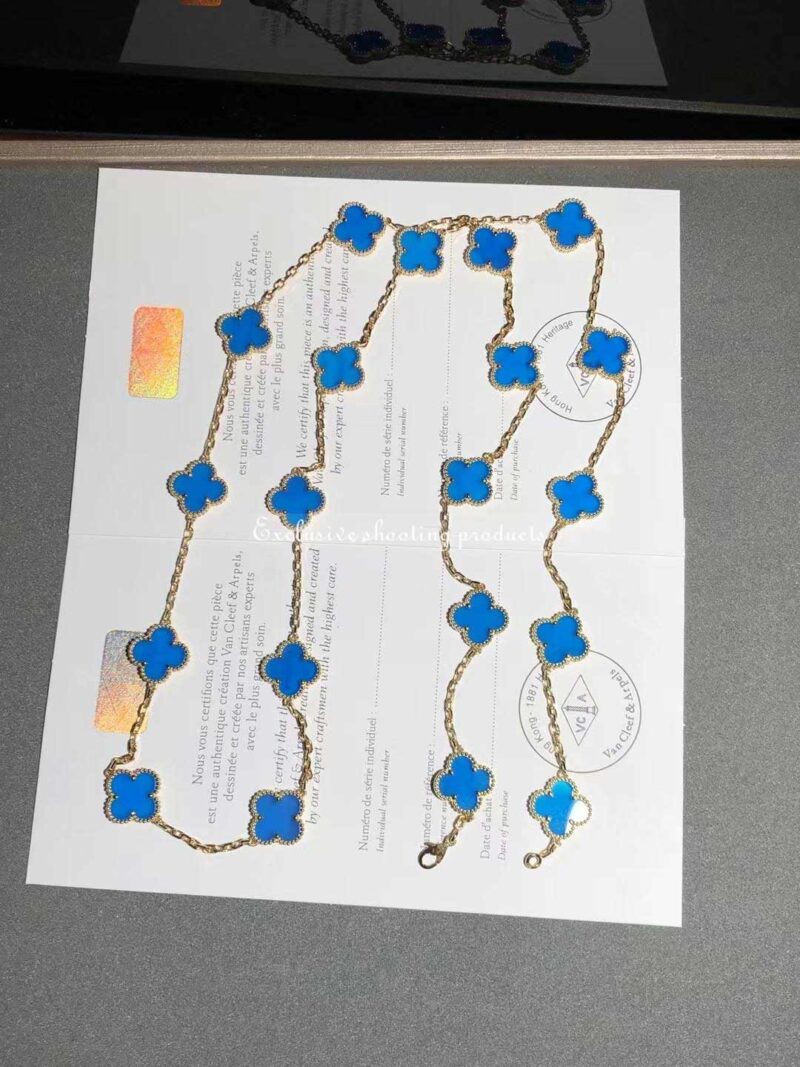 Van Cleef & Arpels VCARP7RN00 Vintage Alhambra necklace long 20 motifs Yellow gold Agate necklace 8