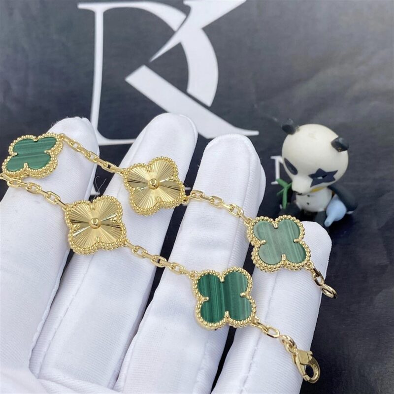 Van Cleef & Arpels Vintage Alhambra bracelet VCARP3JK00 5 motifs Yellow gold Guilloché and Malachite bracelet 1