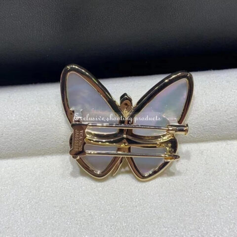 Van Cleef & Arpels VCARA64100 Butterfly Clip Yellow gold Diamond Mother-of-pearl Clip 2