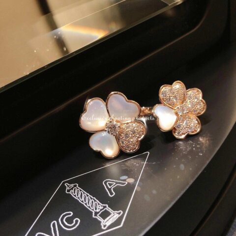 Van Cleef & Arpels VCARO55100 Cosmos Between the Finger ring Rose gold Diamond Mother-of-pearl ring 12
